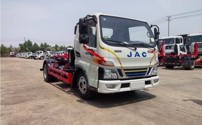 江淮型純電動(dòng)車廂可卸式垃圾車